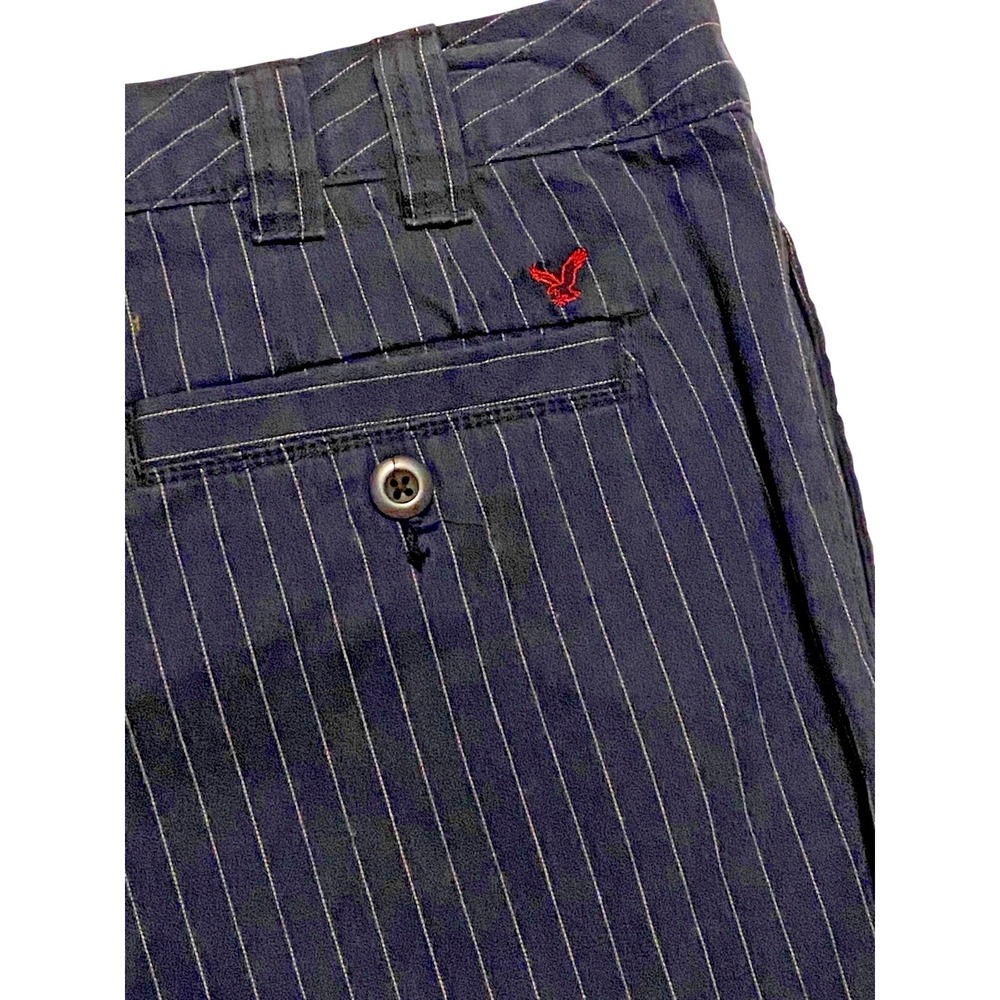 LADIES AMERICAN EAGLE OUTFITTERS LIVE YOUR LIFE SHORTS PIN STRIPE SIZE 10 B30-05 - Picture 3 of 9